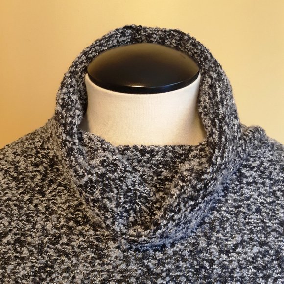 Joe Fresh Navy Blue and White Pouch Pocket Turtleneck Sweater Drawstring Hem - Picture 2 of 8